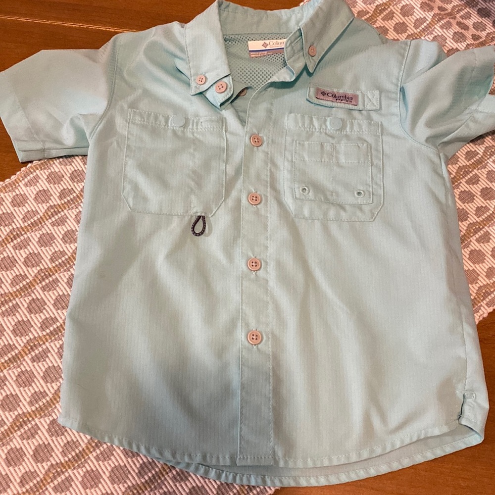 Like new Columbia shirt